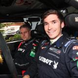 Strahlendes Lächeln bei Marijan Griebel und Alexander Rath nach Sieg bei ADAC Rallye Niedersachsen